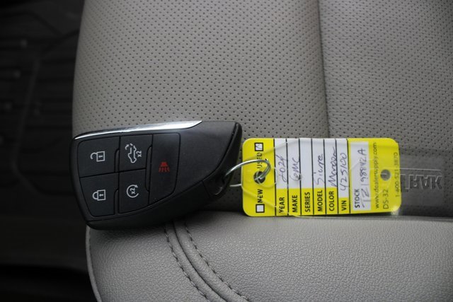 Used 2024 GMC Sierra 1500 SLT w/ SLT Premium Plus Package image 8