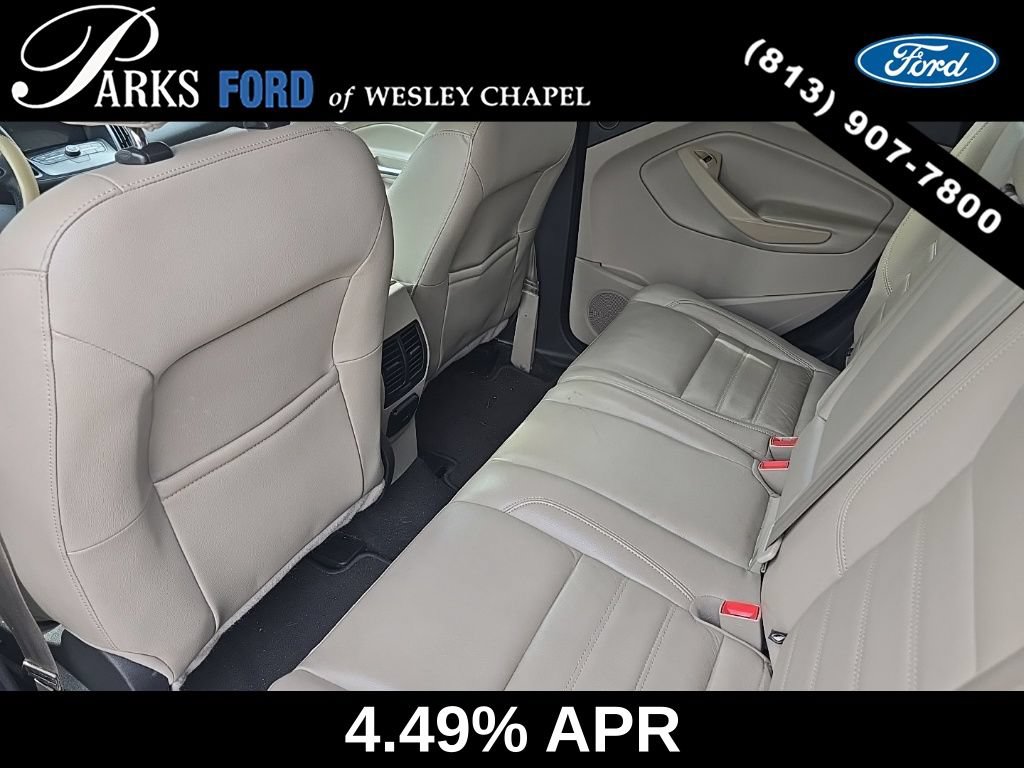 Used 2017 Ford Escape SE w/ SE Leather Comfort Package FWD image 3