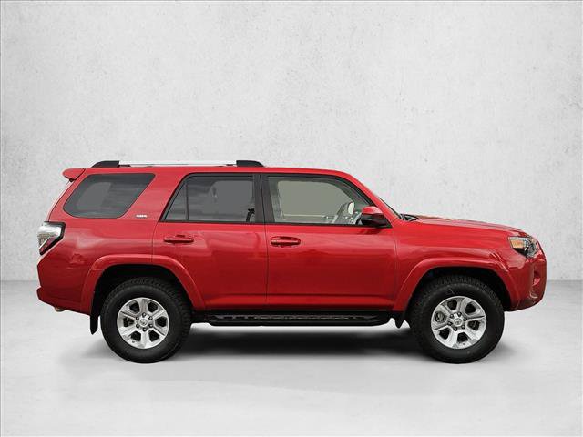 Used 2019 Toyota 4Runner SR5 AWD/4WD image 4