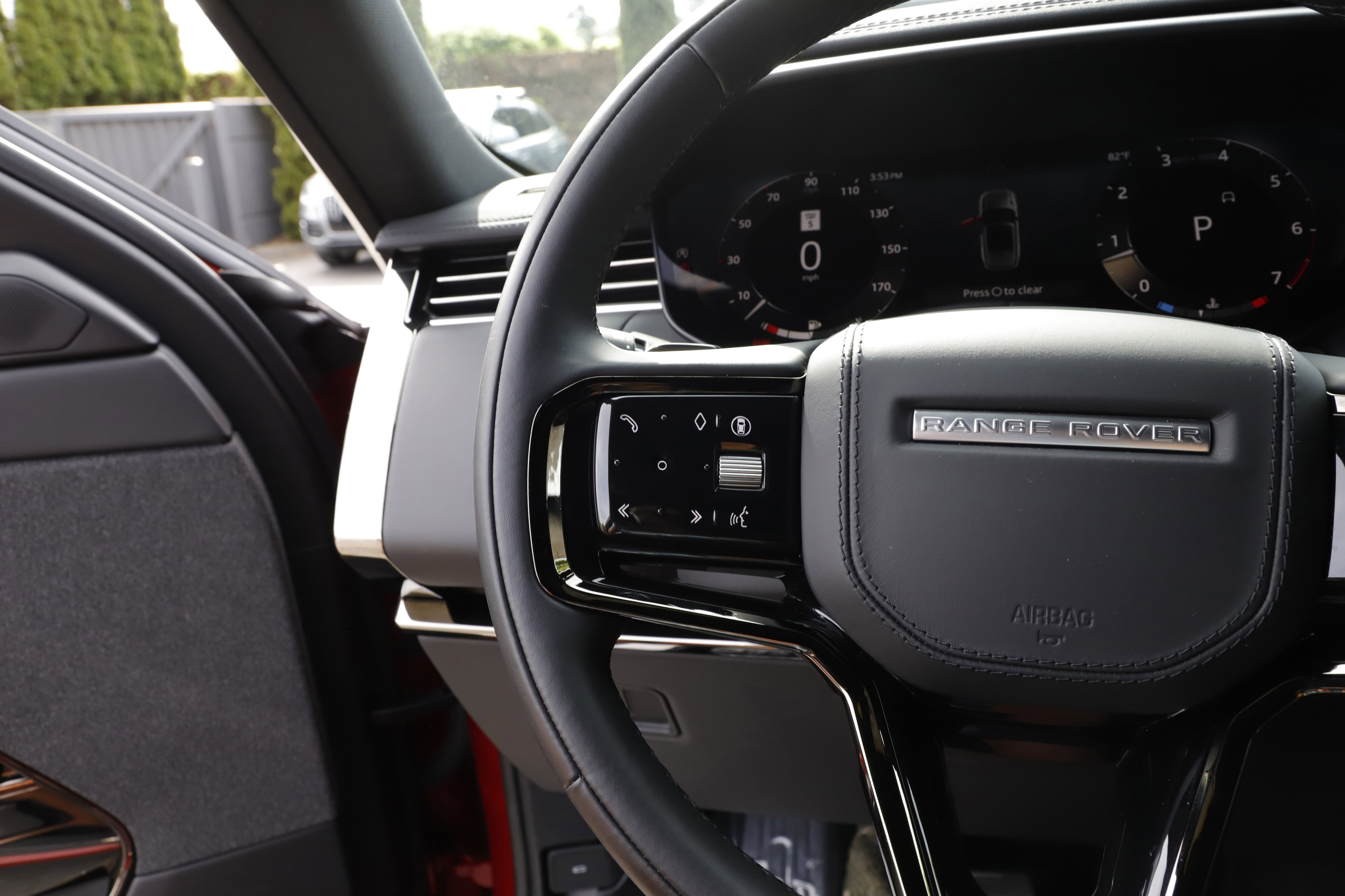 Used 2024 Land Rover Range Rover Sport Dynamic SE AWD/4WD image 24