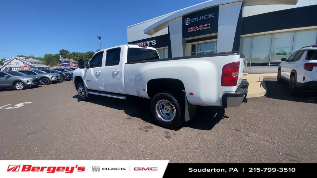 Used 2014 Chevrolet Silverado 3500 LTZ w/ LTZ Plus Package AWD/4WD image 7