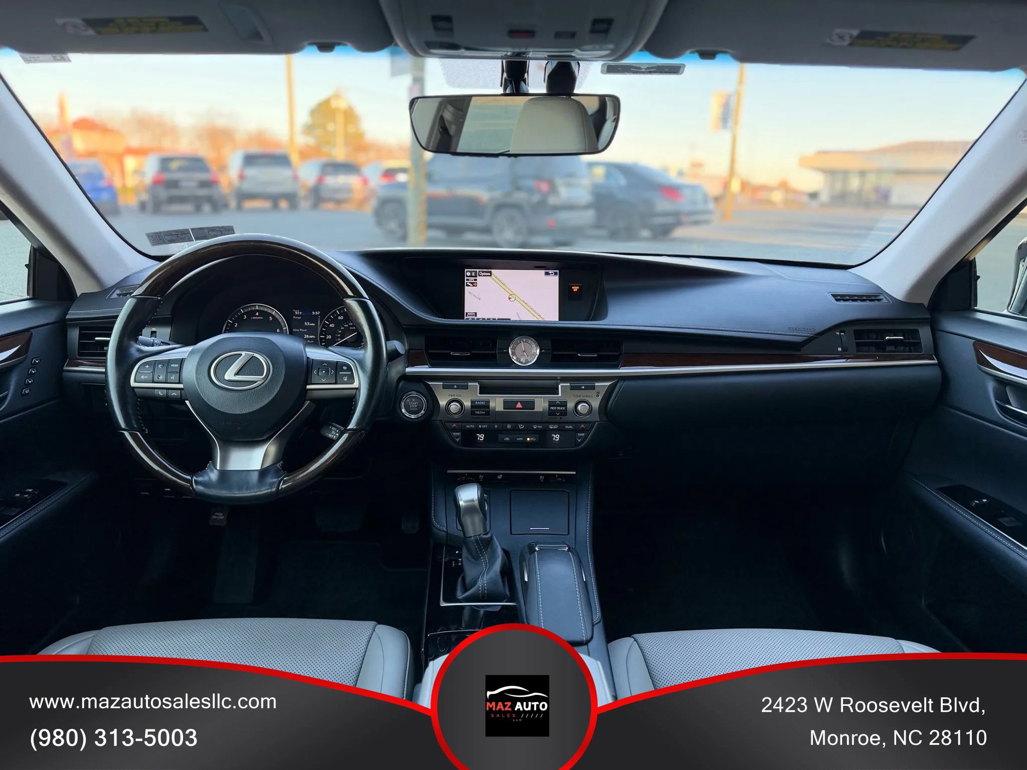 Used 2016 Lexus ES 350 w/ Navigation System Package image 7