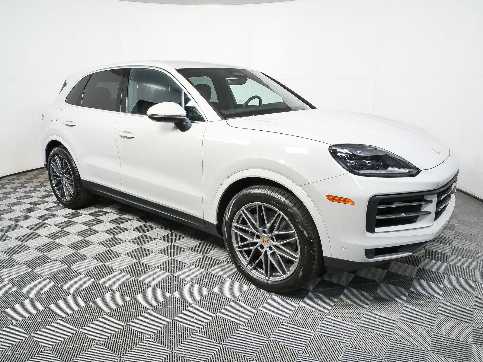 New 2026 Porsche Cayenne AWD/4WD image 26