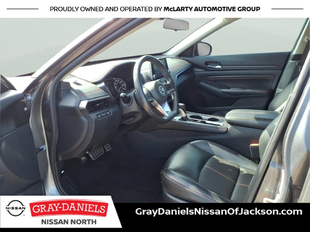 Used 2022 Nissan Altima 2.5 SR FWD image 24