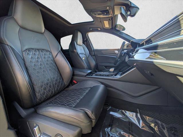 Used 2022 Audi S6 Premium Plus w/ Black Optic Package image 22
