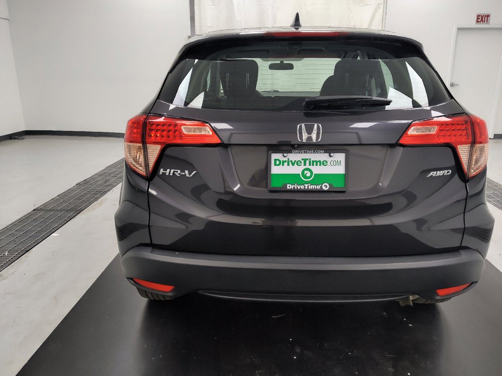 Used 2017 Honda HR-V LX image 6