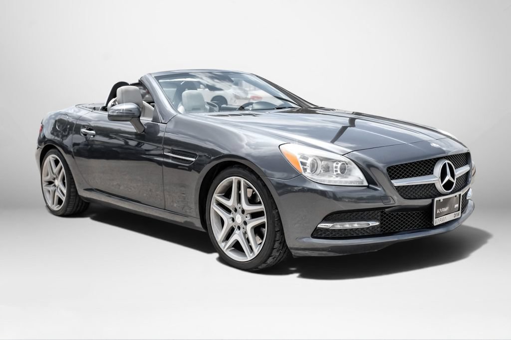 Used 2014 Mercedes-Benz SLK 350 image 4