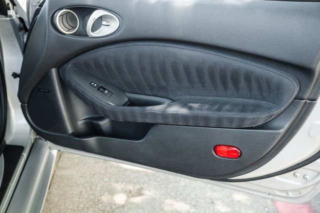 Used 2009 Nissan 370Z Touring w/ Sport Pkg image 62