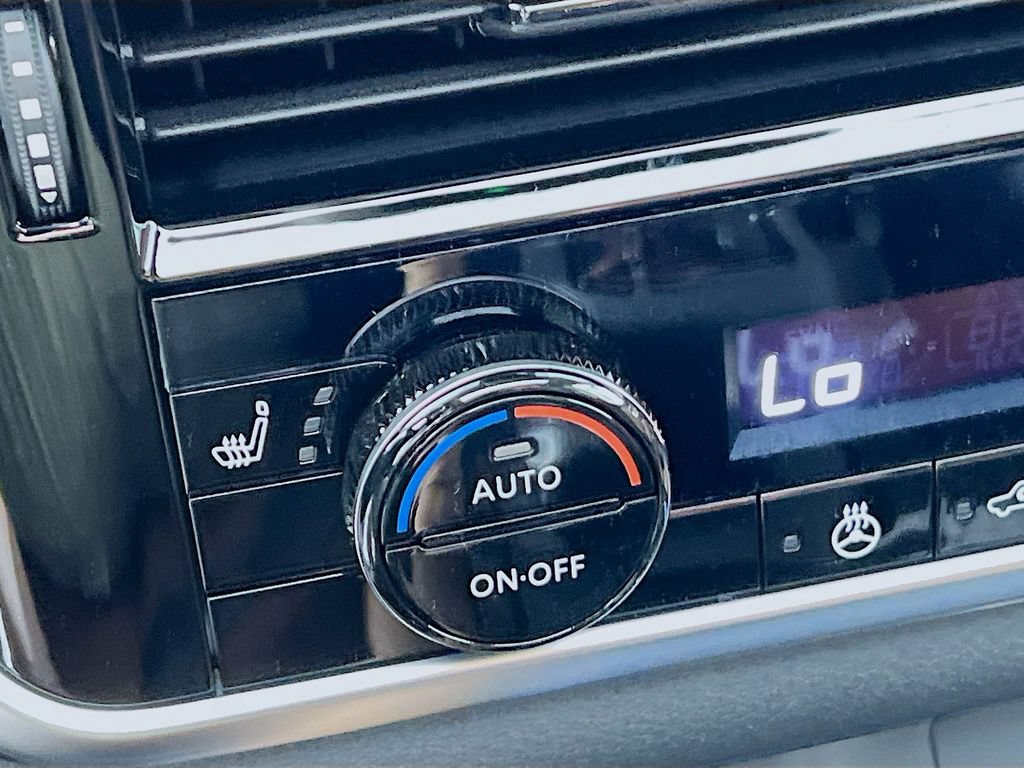 New 2026 Nissan Rogue Platinum AWD/4WD image 19