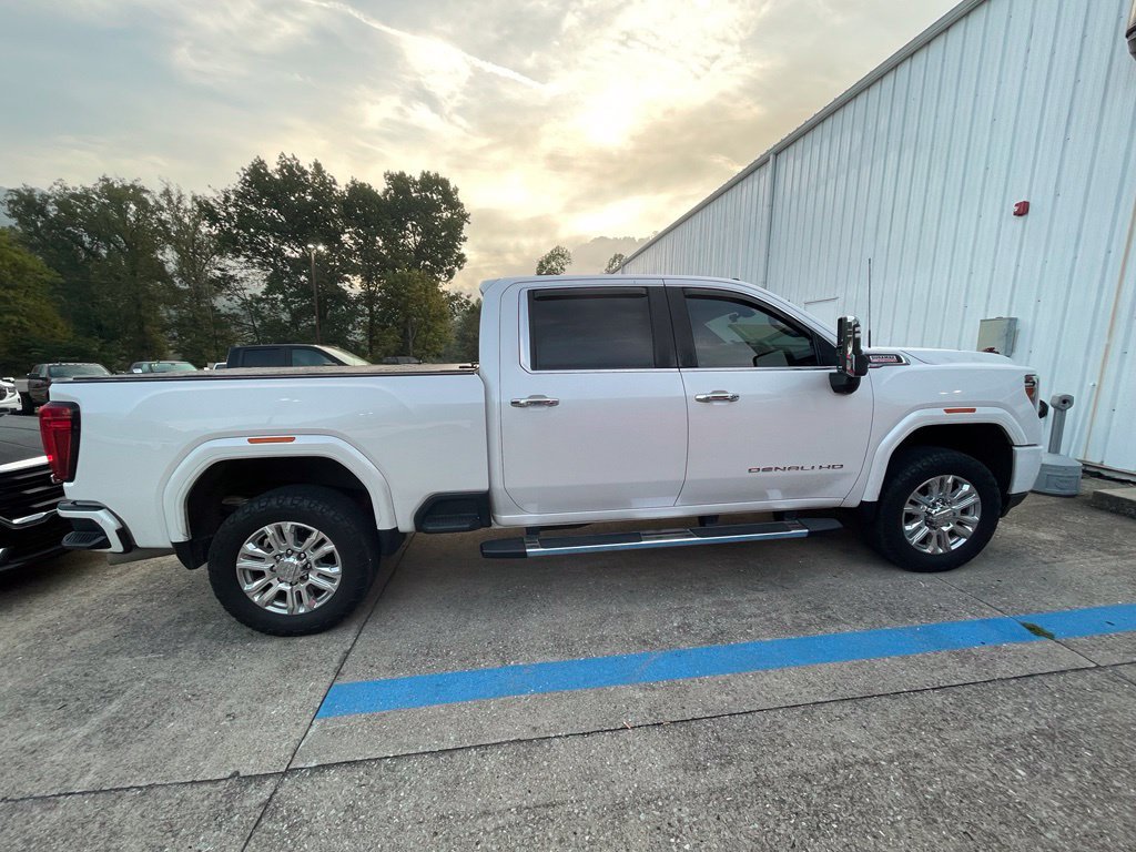 Used 2020 GMC Sierra 2500 Denali w/ Denali Ultimate Package AWD/4WD image 4