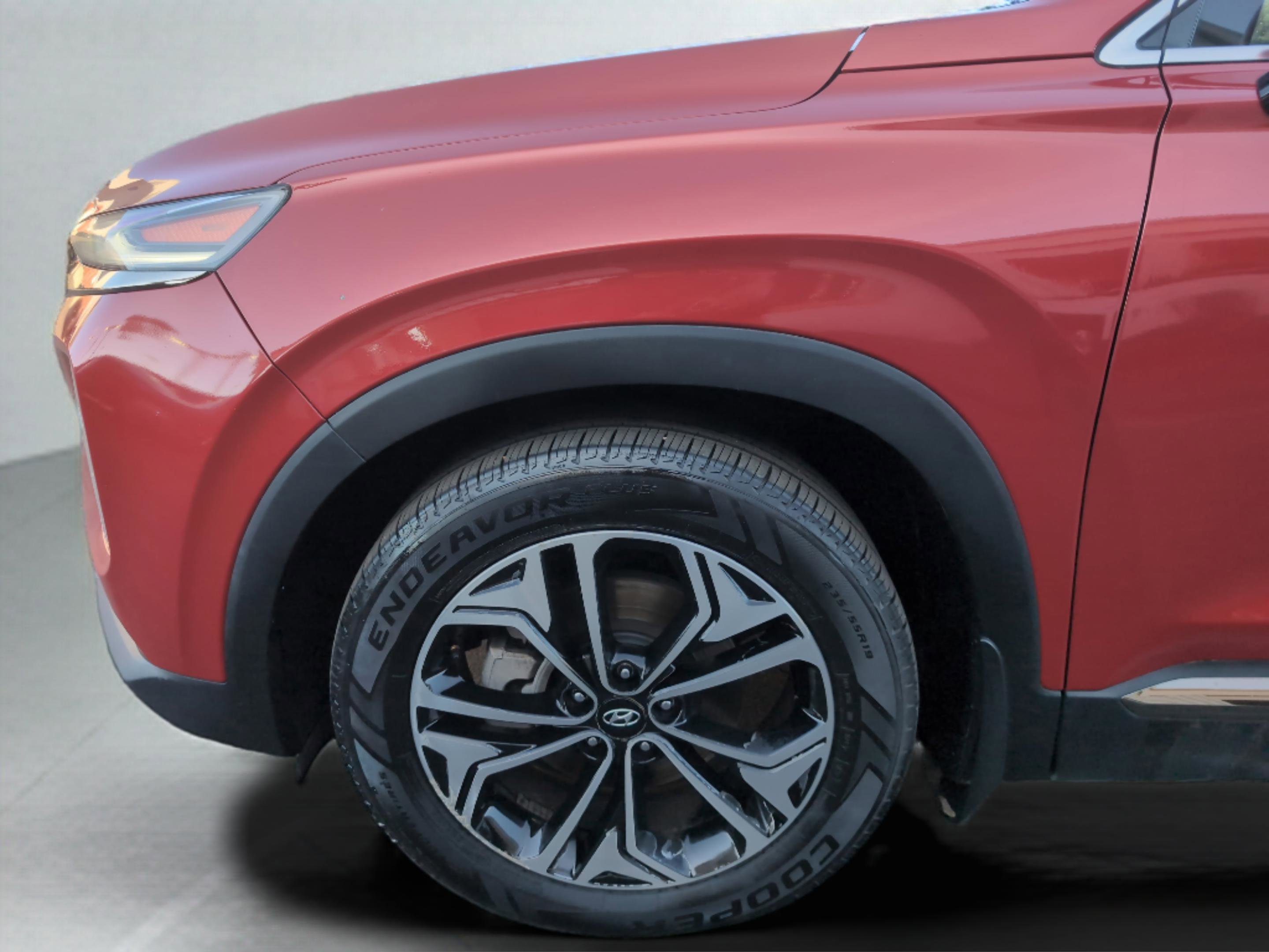 Used 2020 Hyundai Santa Fe Limited image 37
