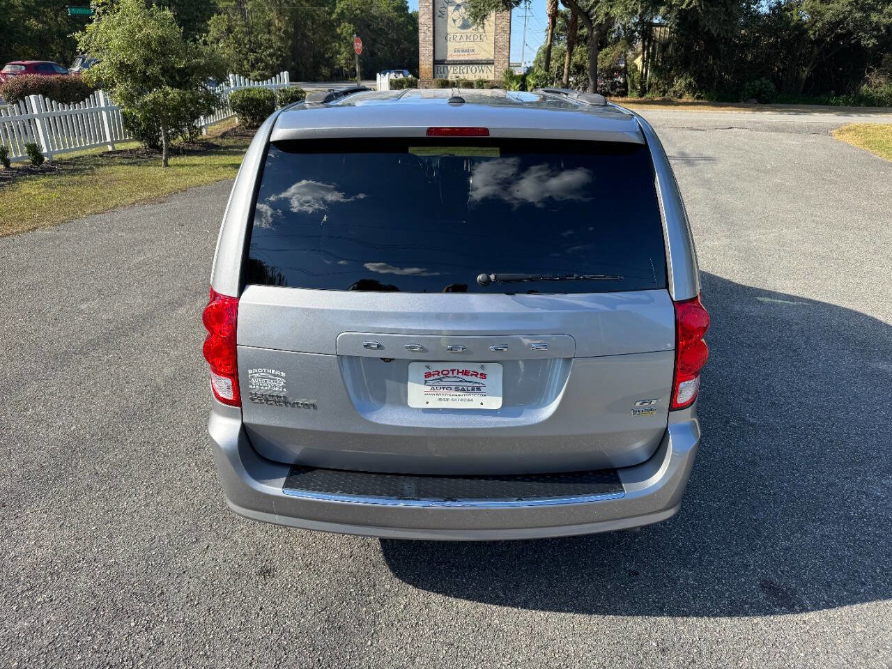 Used 2019 Dodge Grand Caravan GT image 5