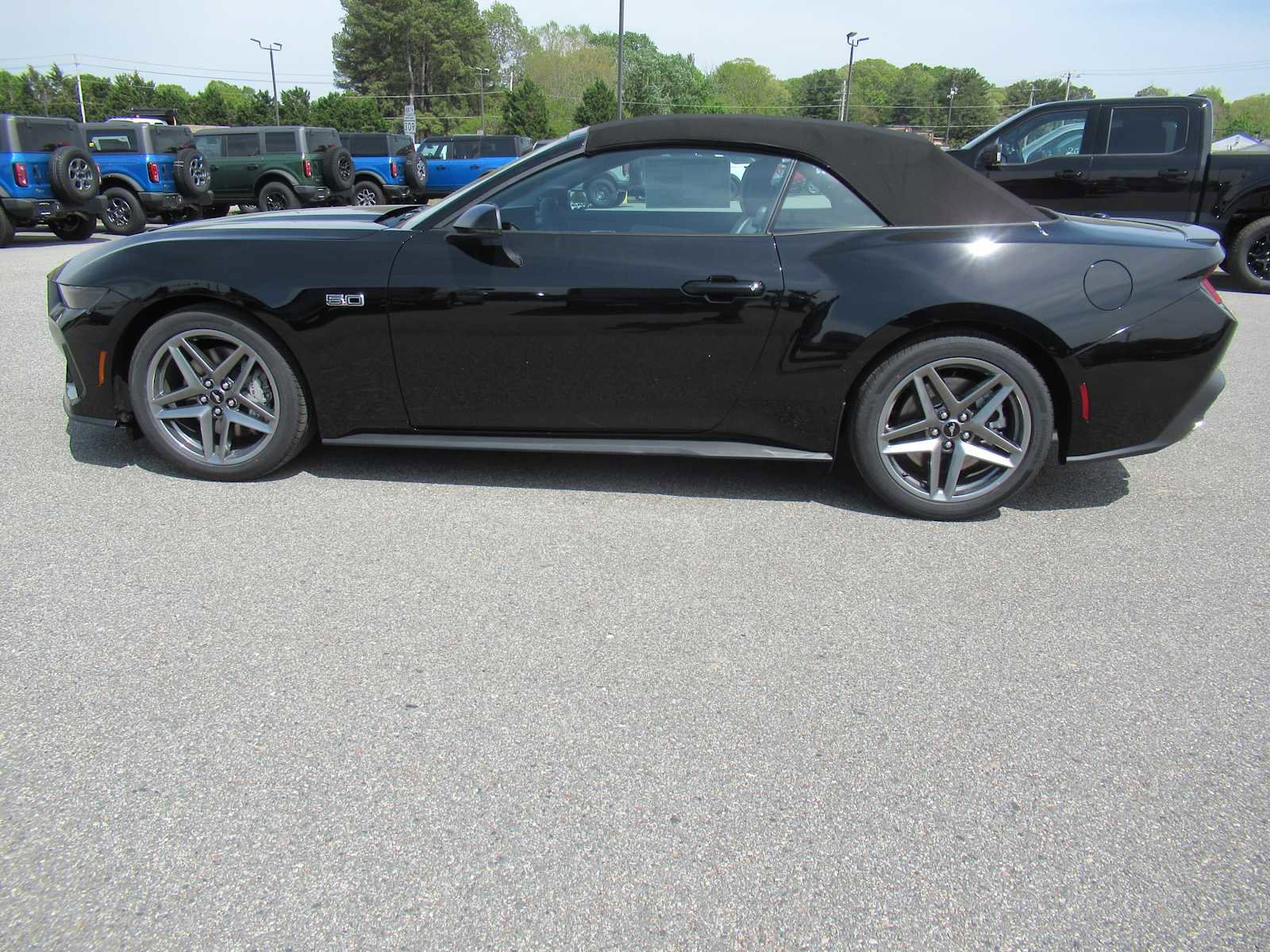 New 2025 Ford Mustang GT Premium image 8