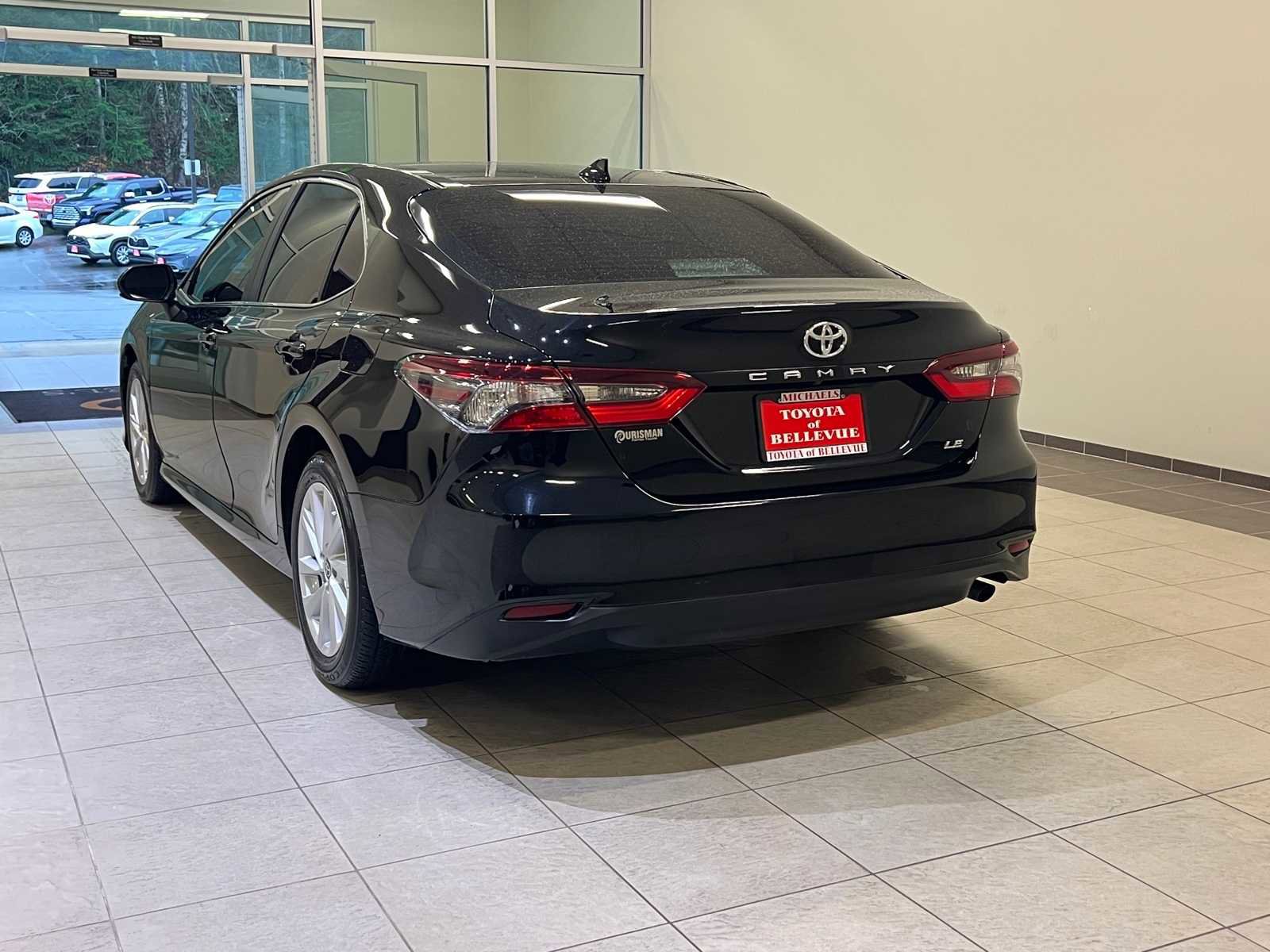 Certified 2022 Toyota Camry LE w/ Carpet Mat Package (TMS) image 4