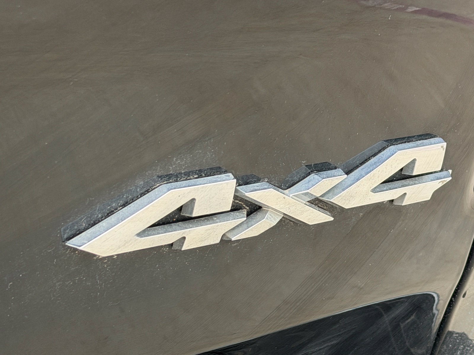 Used 2026 RAM 1500 Laramie AWD/4WD image 12