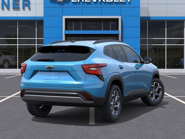 New 2026 Chevrolet Trax LT w/ LT Convenience Package FWD image 4