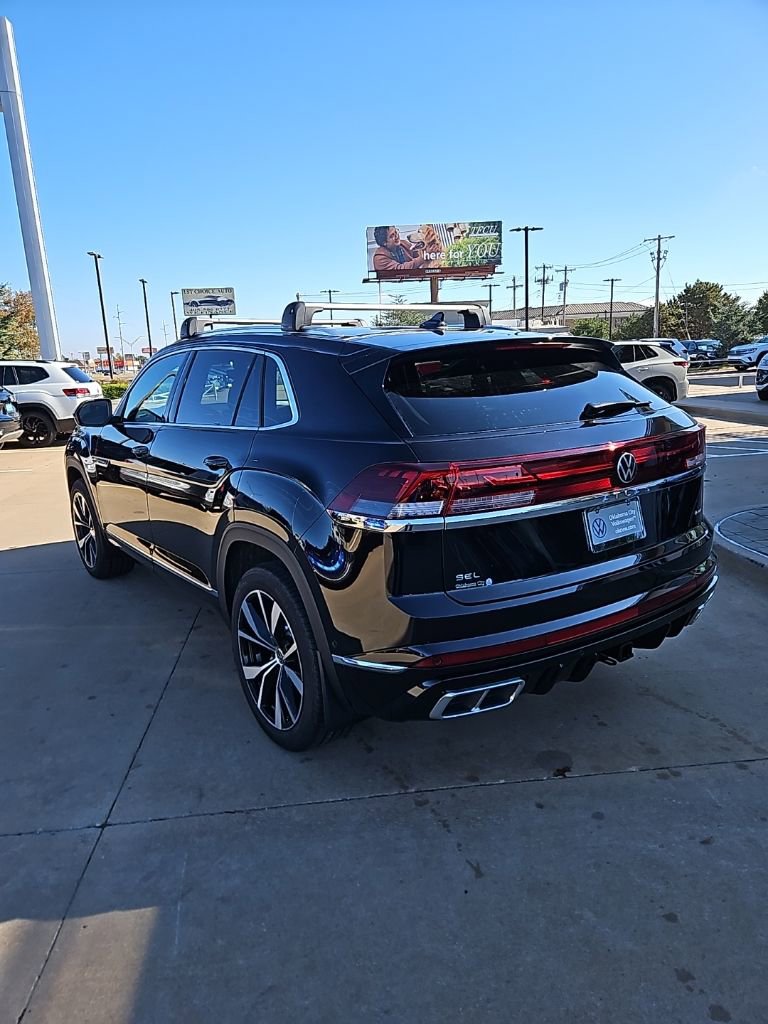 New 2026 Volkswagen Atlas Cross Sport SEL Premium R-Line AWD/4WD image 7