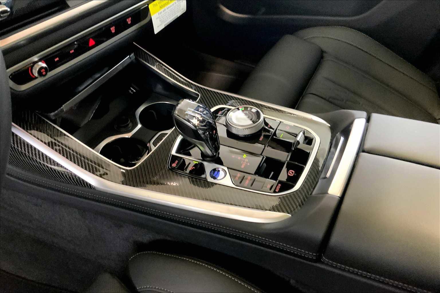 Used 2026 BMW ALPINA XB7 image 7