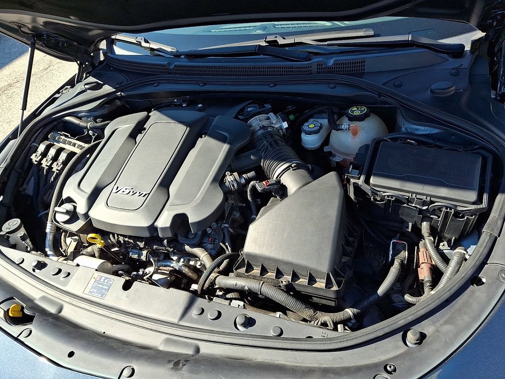 Used 2019 Buick LaCrosse Avenir FWD image 30