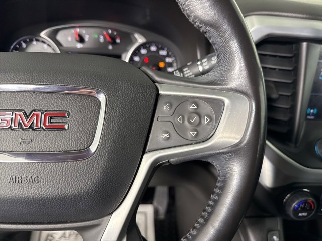 Used 2018 GMC Acadia SLE image 30