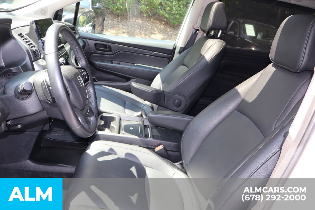 Used 2025 Honda Odyssey EX-L image 14