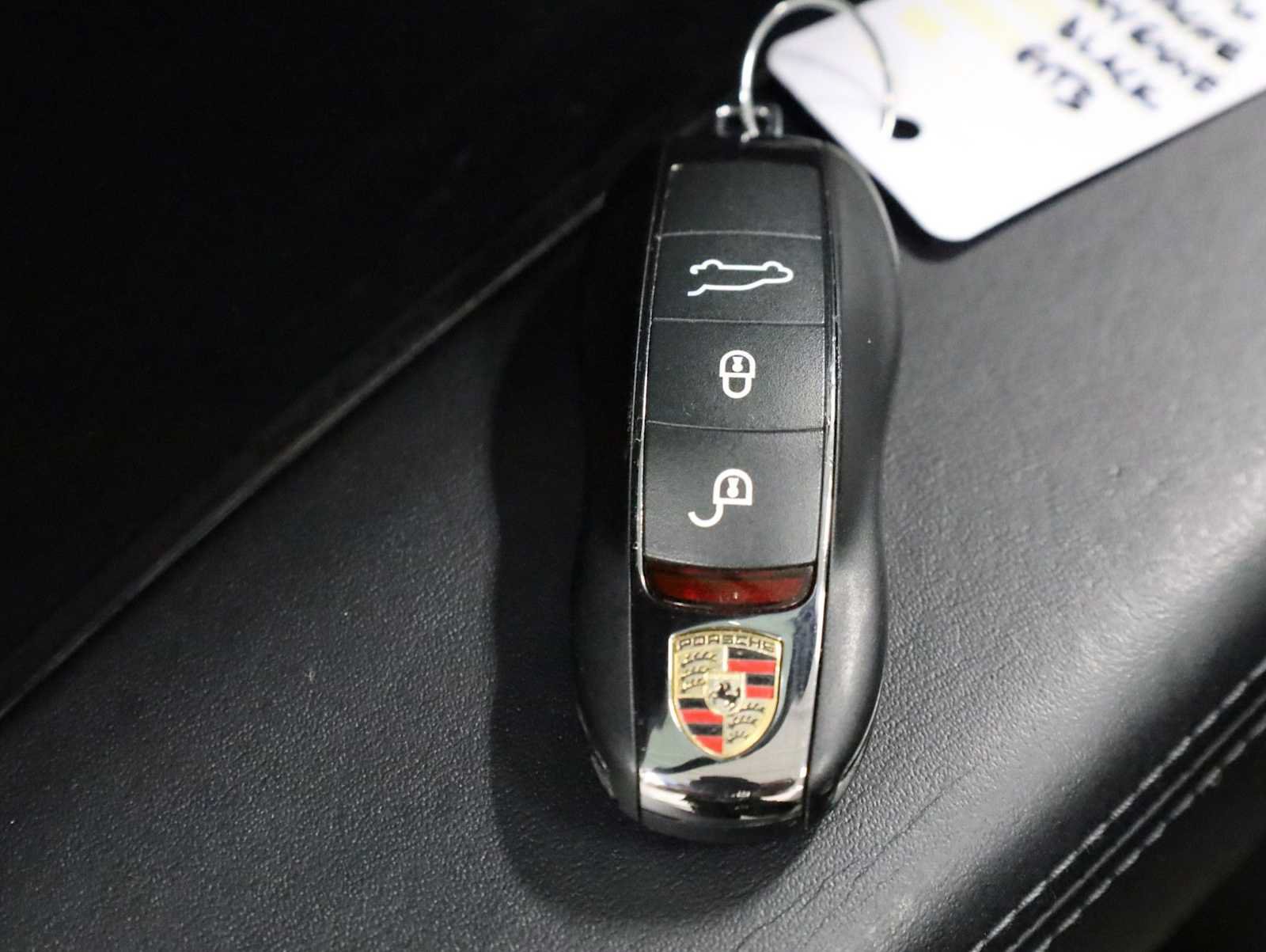 Used 2016 Porsche Cayenne GTS AWD/4WD image 43