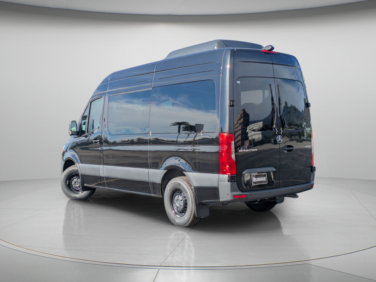 New 2025 Mercedes-Benz Sprinter 2500 image 2