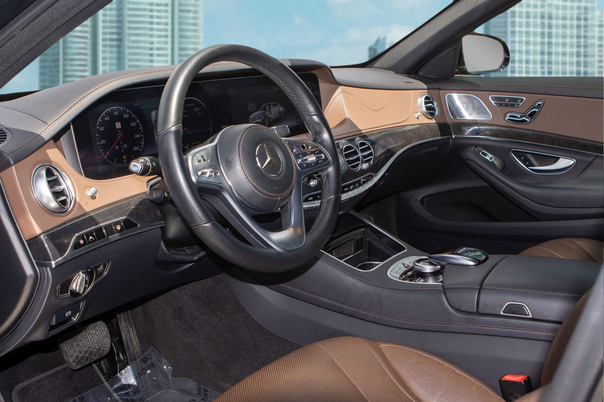 Used 2018 Mercedes-Benz S 450 4MATIC Sedan w/ Premium Package image 15