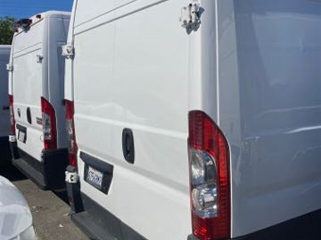 Used 2018 RAM ProMaster 3500 FWD image 5