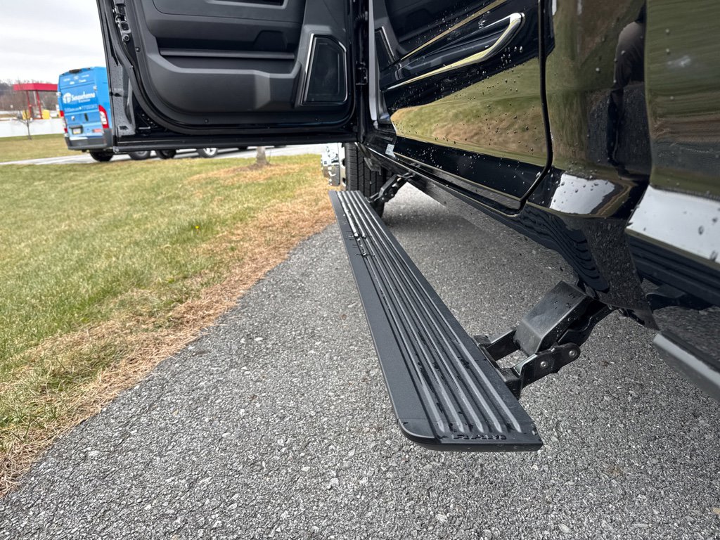 New 2026 RAM 3500 Limited image 26