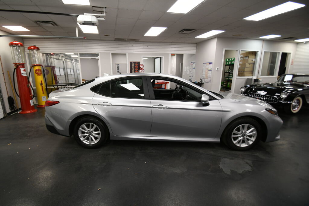 Certified 2025 Toyota Camry LE image 8