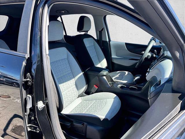 Used 2022 Chevrolet Equinox LS image 7