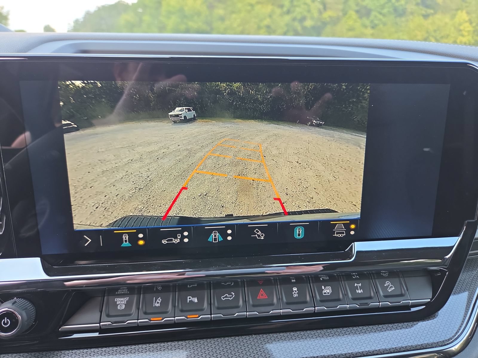New 2026 Chevrolet Silverado 2500 ZR2 w/ LPO, Dark Essentials Package AWD/4WD image 20