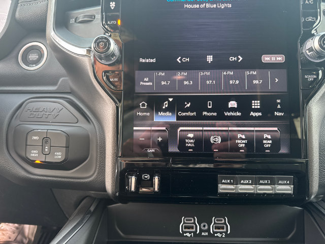 New 2027 RAM 2500 Laramie AWD/4WD image 21