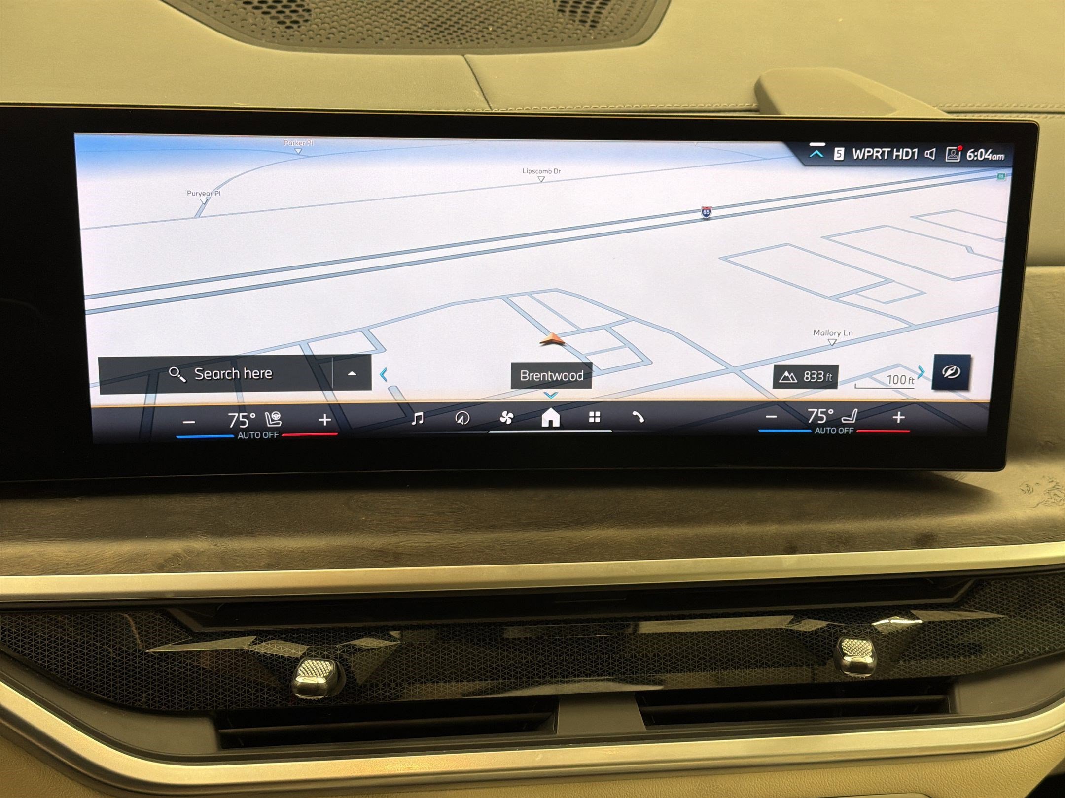 Certified 2024 BMW X7 xDrive40i w/ Premium Package image 25