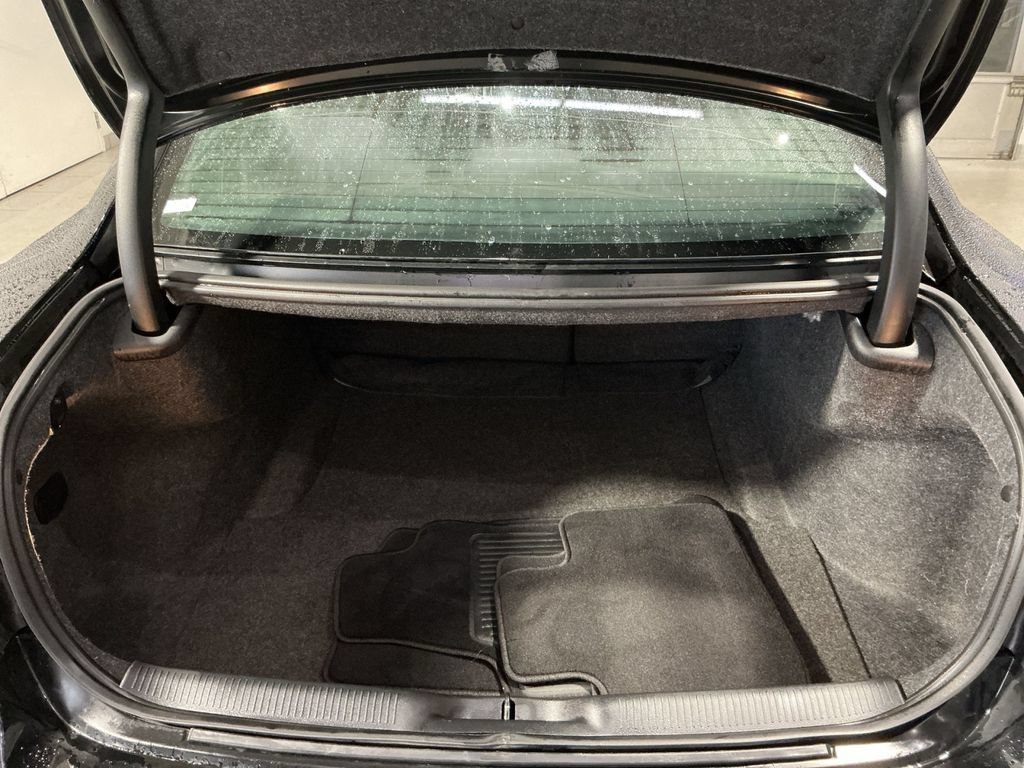 Used 2019 Dodge Charger SXT RWD image 24
