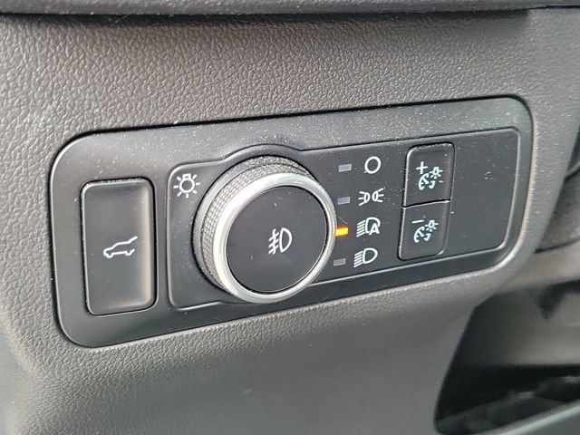 Certified 2023 Ford Escape ST-Line Select AWD/4WD image 14