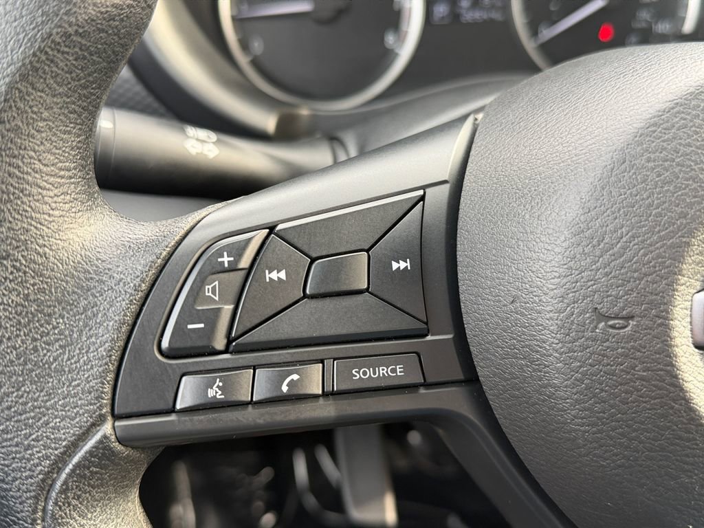 Used 2024 Nissan Kicks S image 23