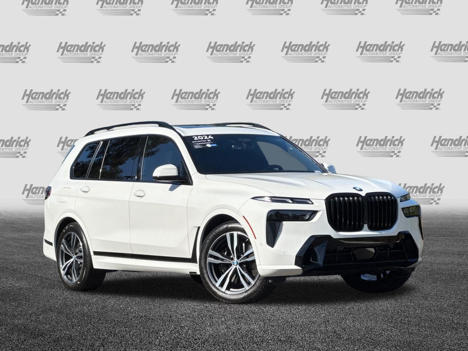 Used 2024 BMW X7 xDrive40i w/ Executive Package AWD/4WD image 2