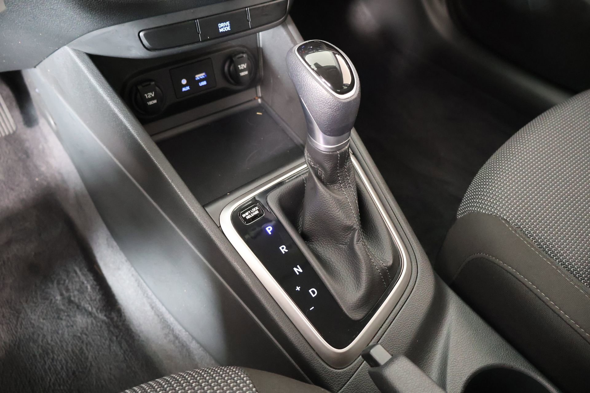 Certified 2021 Hyundai Accent SE FWD image 7