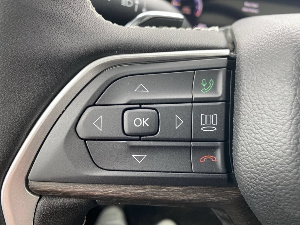 New 2026 Jeep Grand Cherokee Altitude AWD/4WD image 26