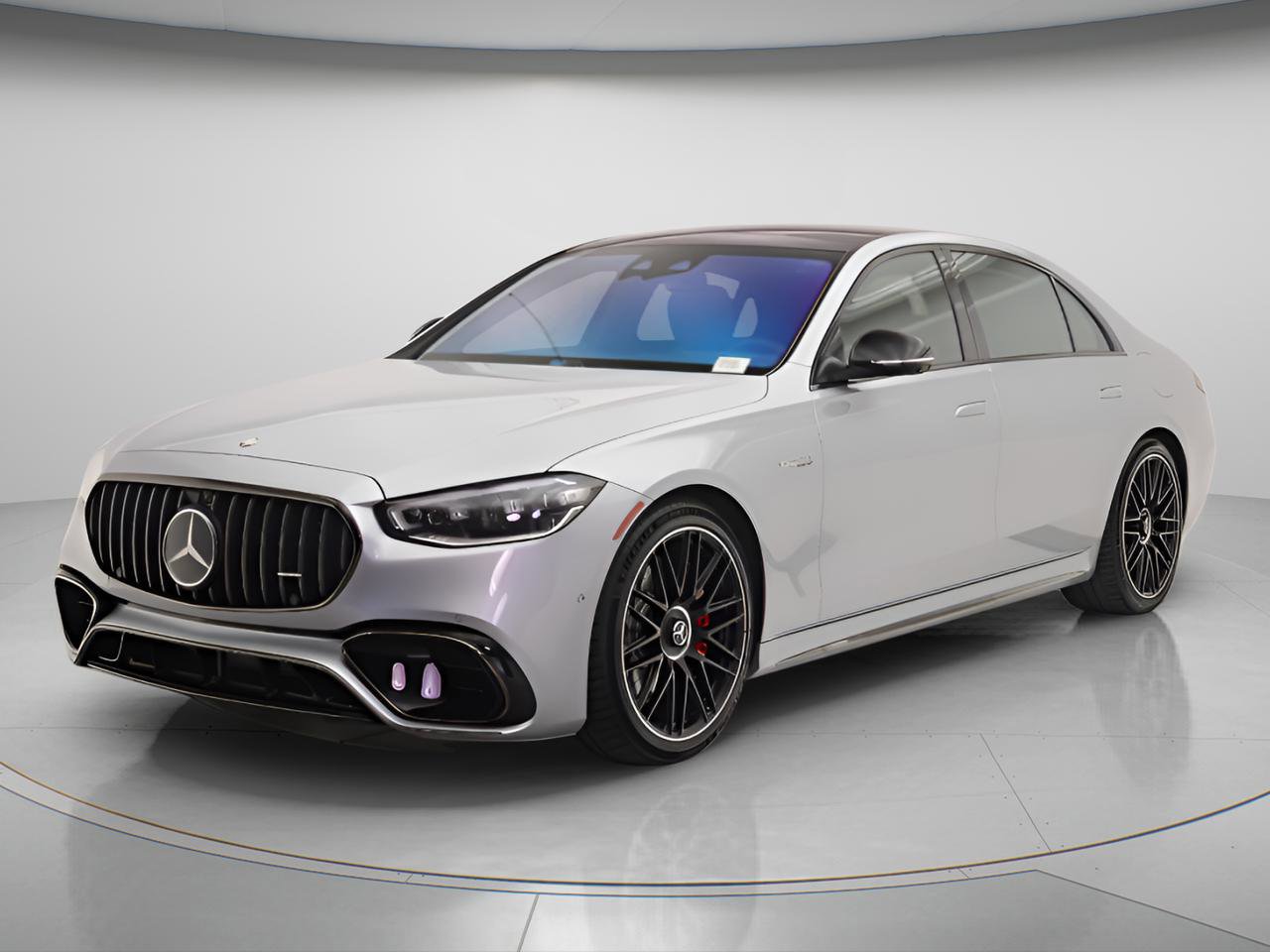 Used 2025 Mercedes-Benz S 63 AMG S image 3