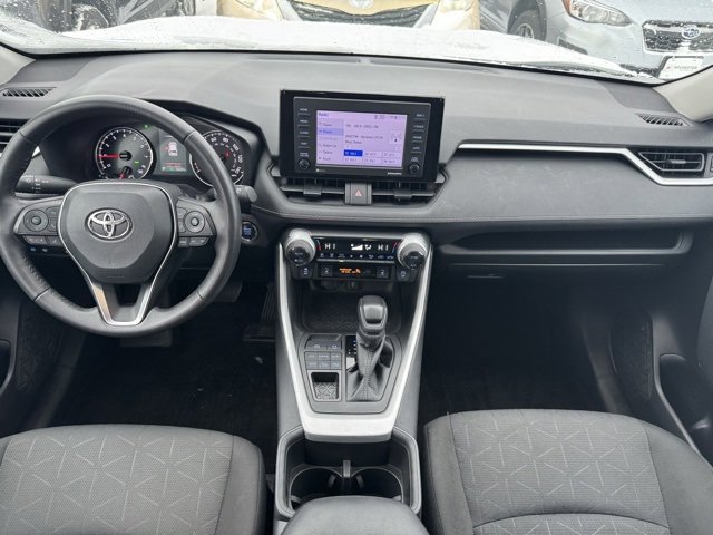 Used 2022 Toyota RAV4 XLE image 9