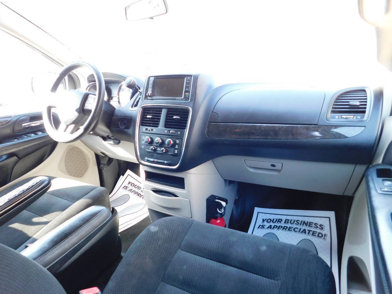 Used 2016 Dodge Grand Caravan SE w/ Quick Order Package 29E SE FWD image 24