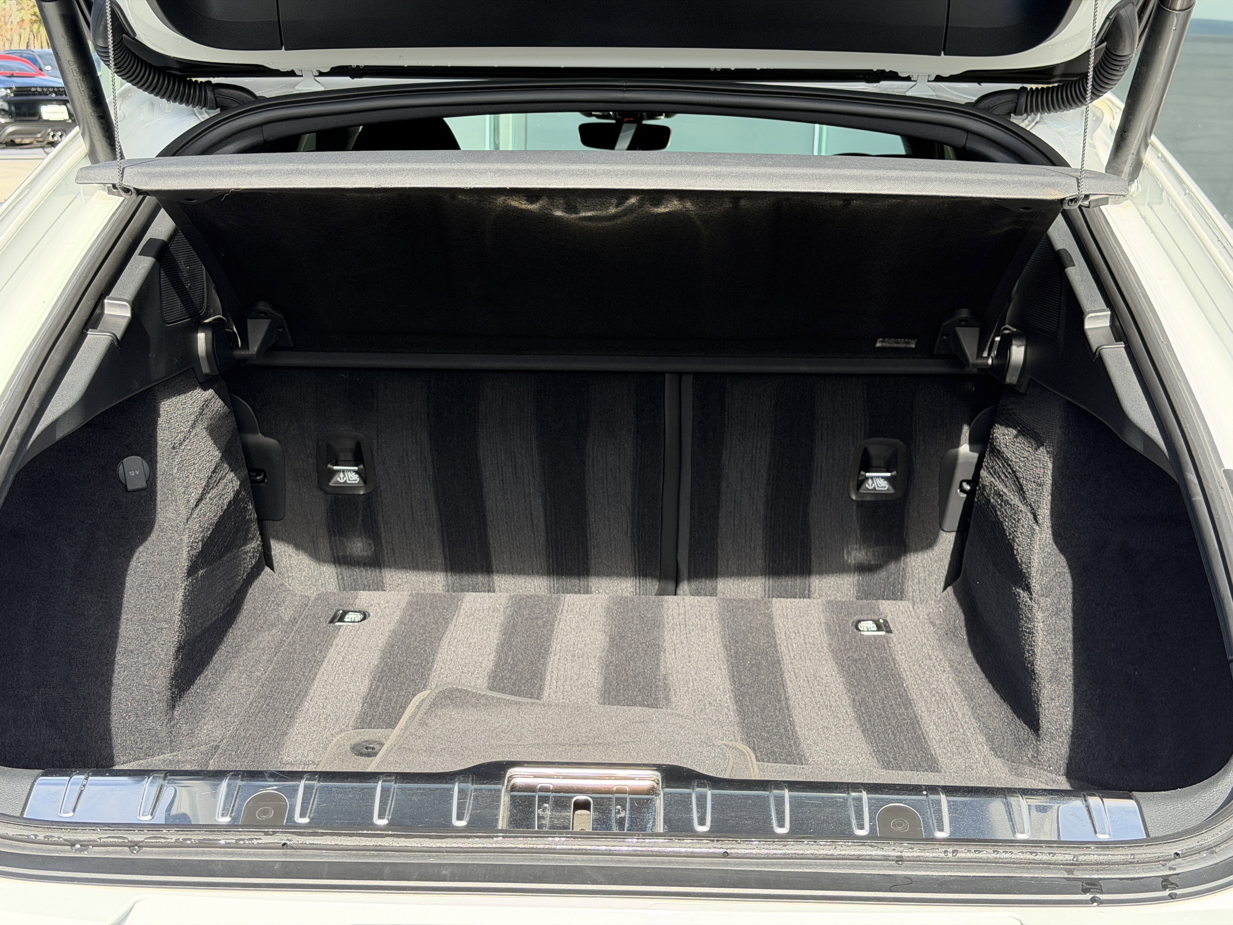 Certified 2020 Porsche Panamera image 15