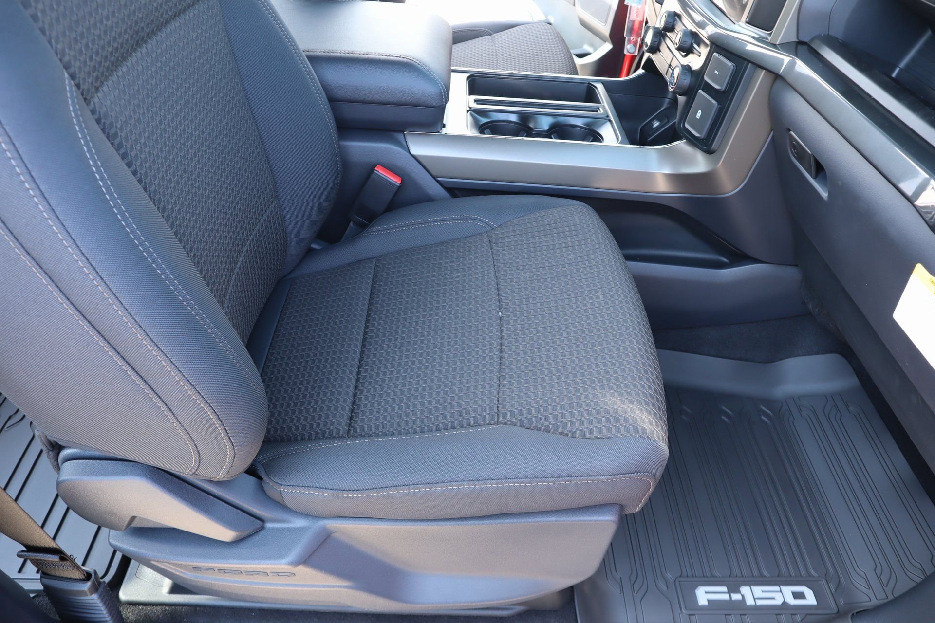 New 2025 Ford F150 STX w/ Equipment Group 201A FX4 image 14