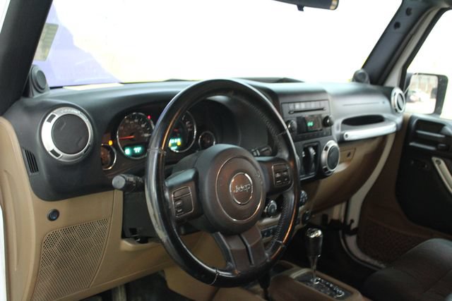 Used 2012 Jeep Wrangler Sahara w/ Dual Top Group AWD/4WD image 12