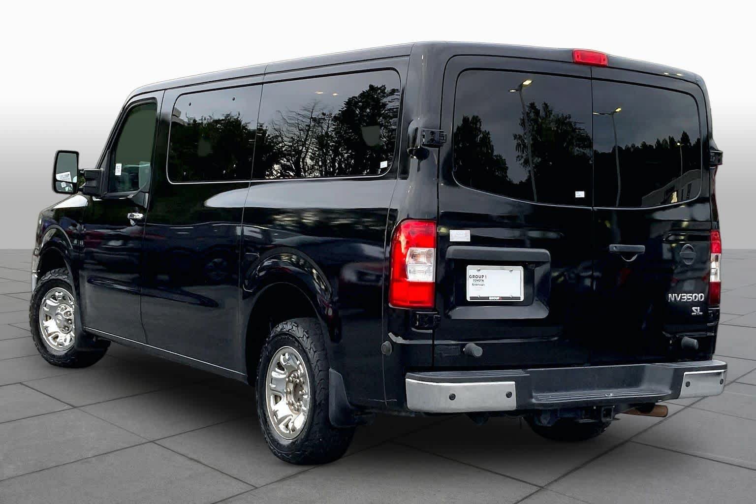 Used 2021 Nissan NV 3500 SL RWD image 11