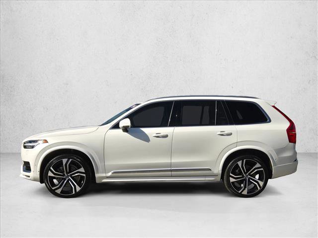 Used 2024 Volvo XC90 B6 Ultimate w/ Lounge Package image 9
