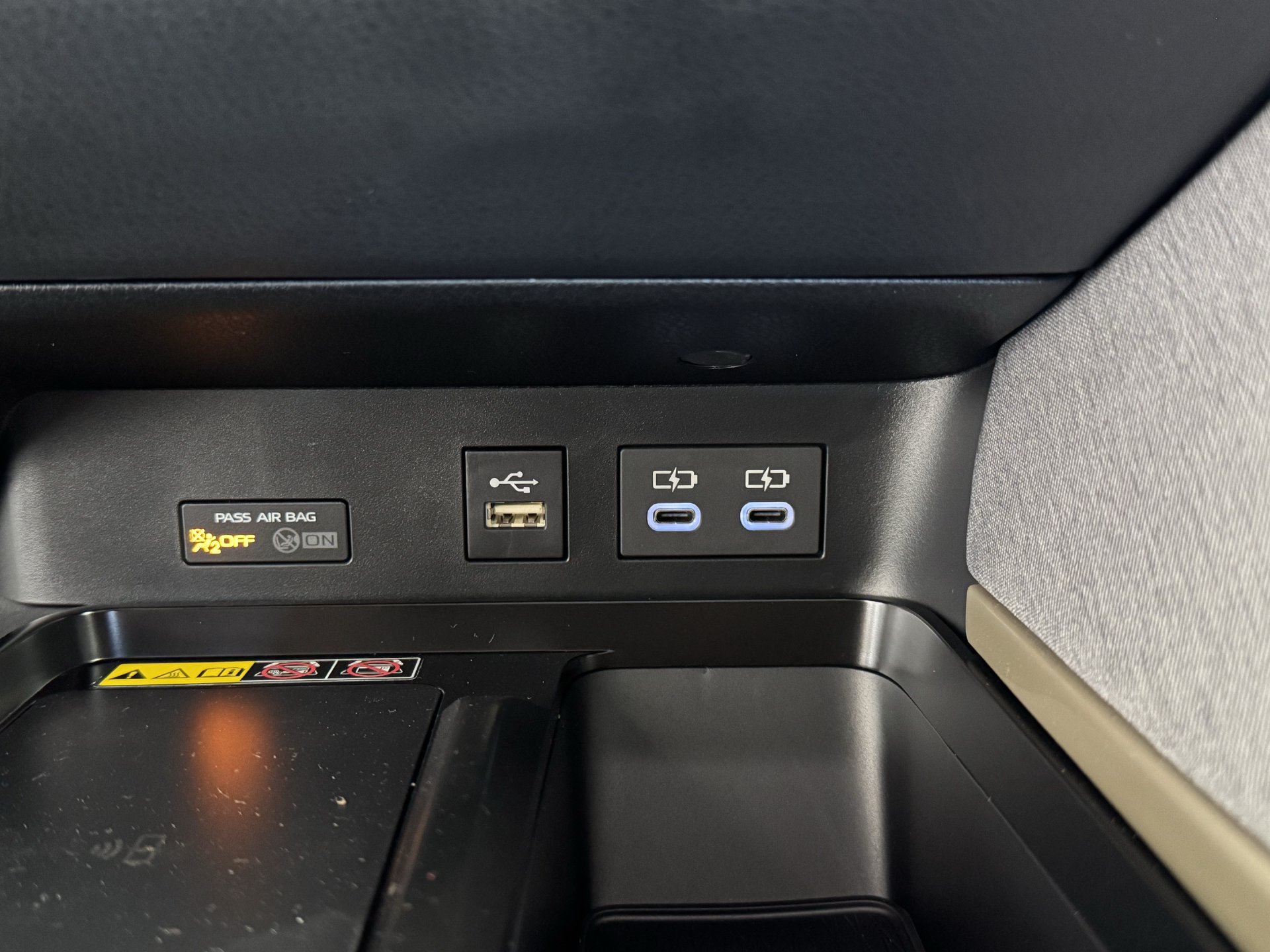 New 2026 Toyota Camry LE FWD image 3